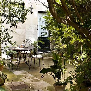 palazzo-73100.lecce-hotels.com/