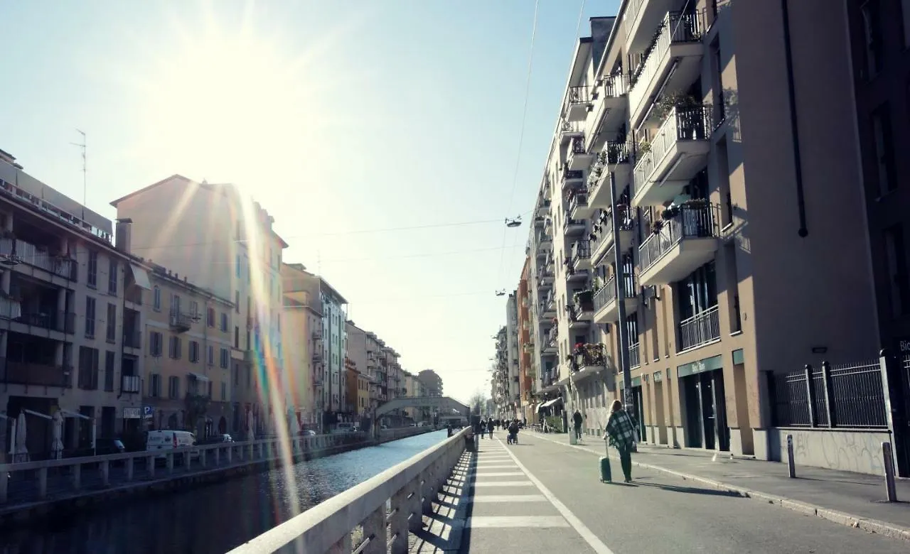 Апартаменты Orea Spiti - Charming Flat & Canal View Few Steps From Movida Милан Италия